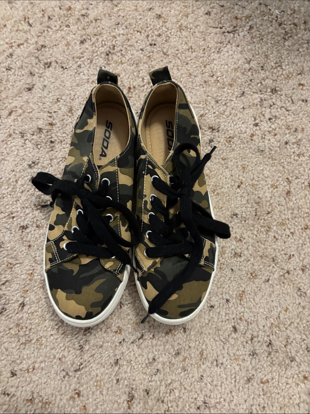 Soda Green and Black Camo Canvas Sneakers in Size 7.5